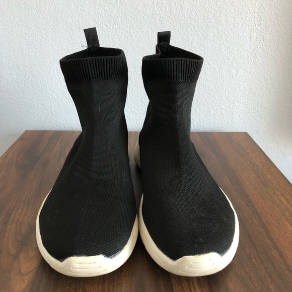 target sock sneakers